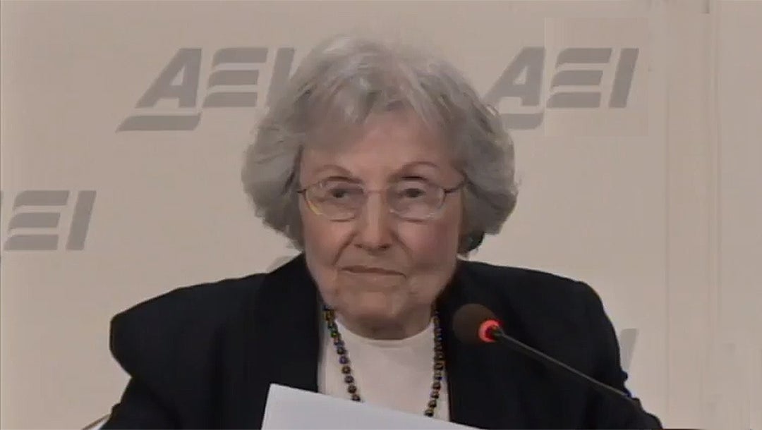 Gertrude Himmelfarb speaking about history on C-Span2 in Washington DC, the United States on June 10, 2008. (C-Span2)