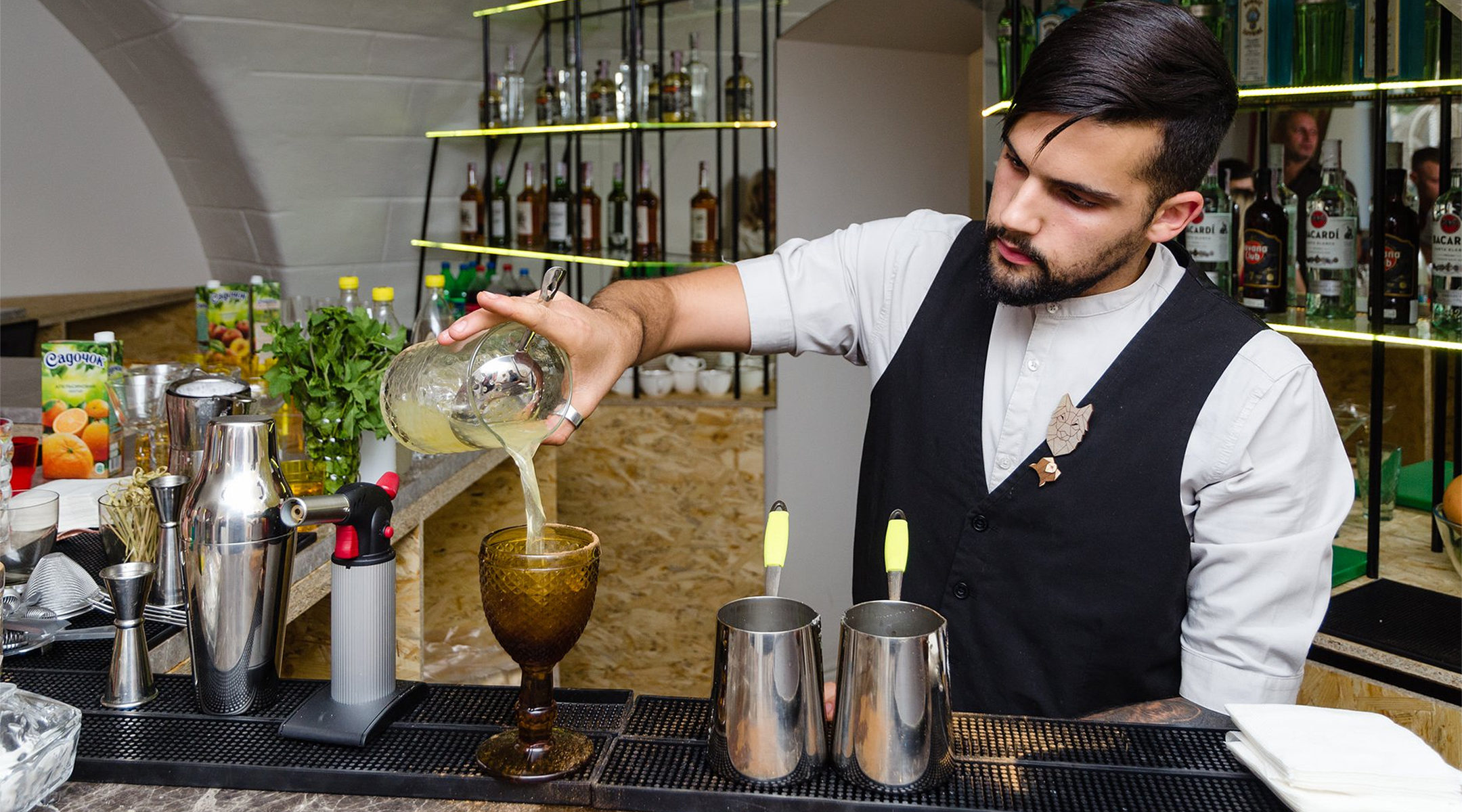 A barman preparing a cocktail at Kosher Bar in Odessa, Ukraine on Sept. 25, 2019. (Courtesy of Kosher Bar)
