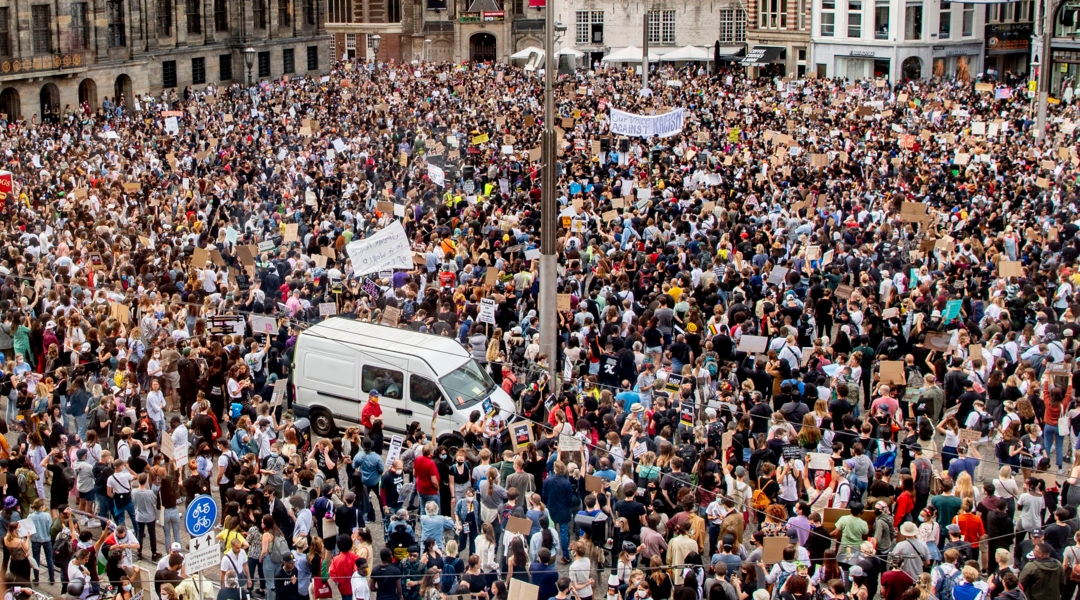 Thousands of protesters defying social distancing measures at a protest over the death of George Floyd on Dam Square in Amsterdam, the Netherlands on June 1, 2020. (Robin Utrecht/SOPA Images/LightRocket via Getty Images)