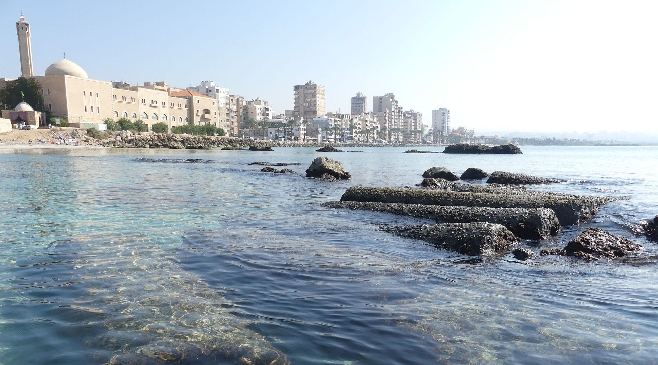 The city of Tyre in southern Lebanon seen from its coastline. (Wikimedia Commons/Roman Deckert)