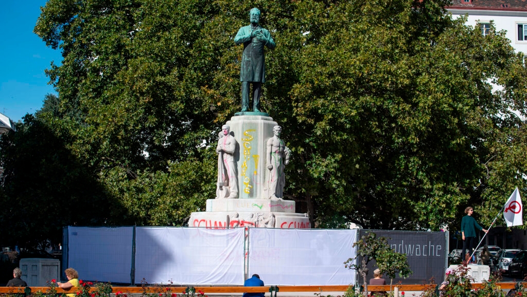 Vienna to tilt statue of antisemitic mayor 3.5 degrees to the right to shift ‘perspective’ – Jewish Telegraphic Agency