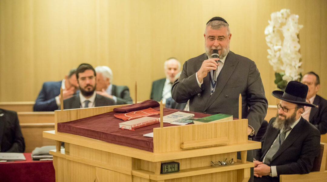 Rabbi Pinchas Goldschmidt speaks at a synagogue in Monaco on Nov. 23, 2017. (Courtesy of the Conference of European Rabbis)