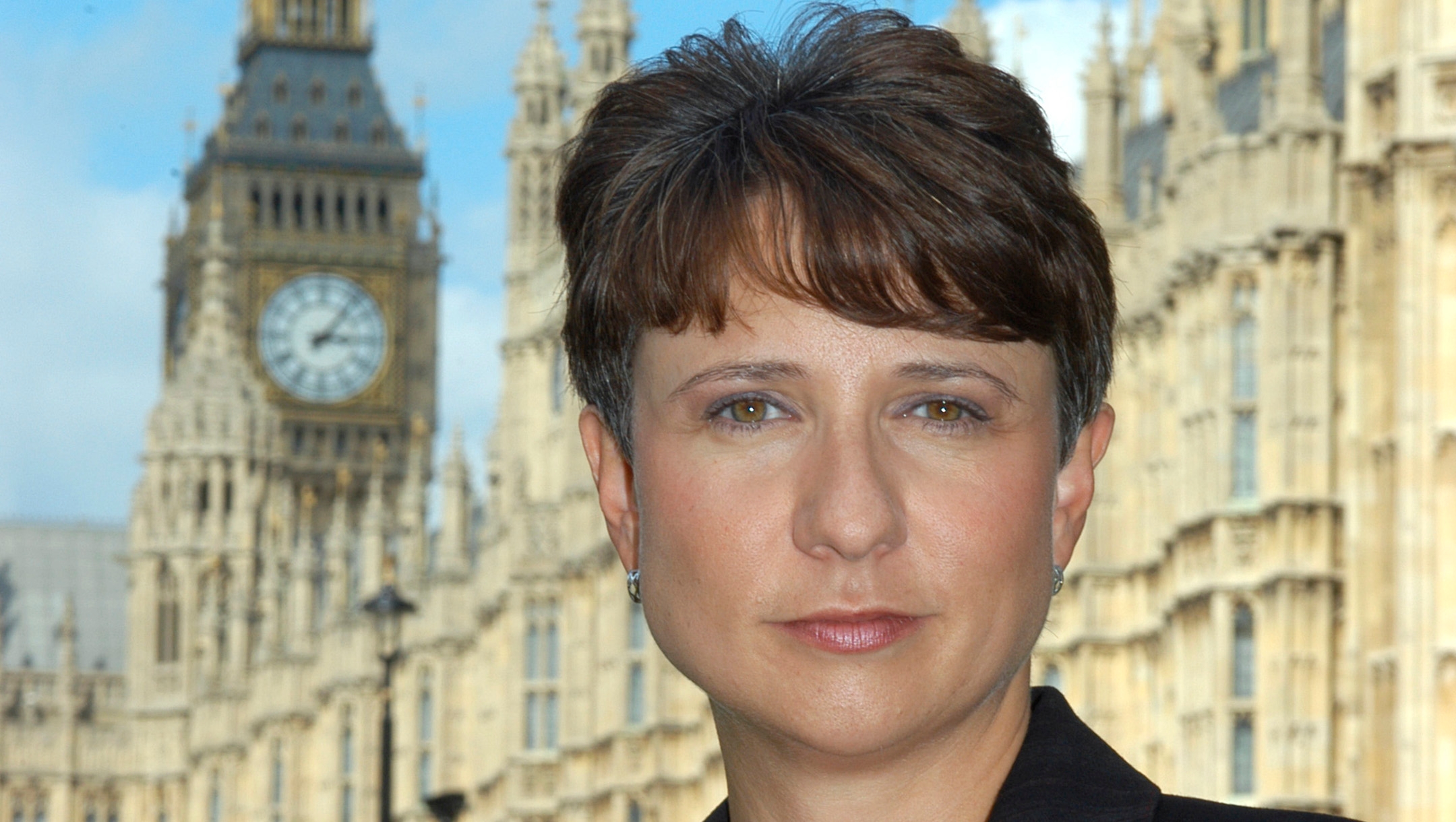 BBC journalist Jo Coburn stands outside parliament in London, the United Kingdom. (Jeff Overs/BBC News & Current Affairs via Getty Images)