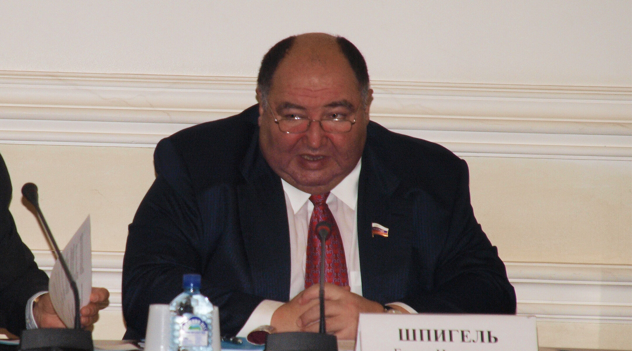 Boris Spiegel speaks during a meeting of the Civic Chamber of the Russian Federation in Yaroslavl, Russia on Nov. 28, 2011. (Public Chamber of the Yaroslavl Region)