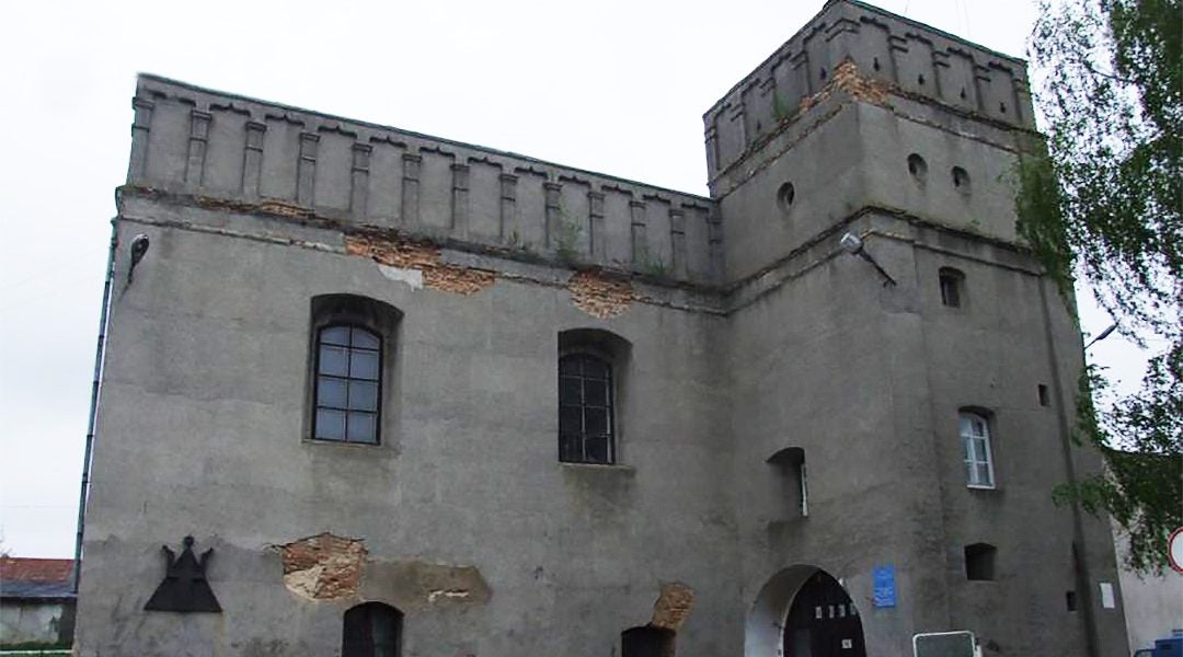 The former Great Synagogue of Lutsk, Ukraine. (The Center for Jewish Art/Foundation for Jewish Heritage)