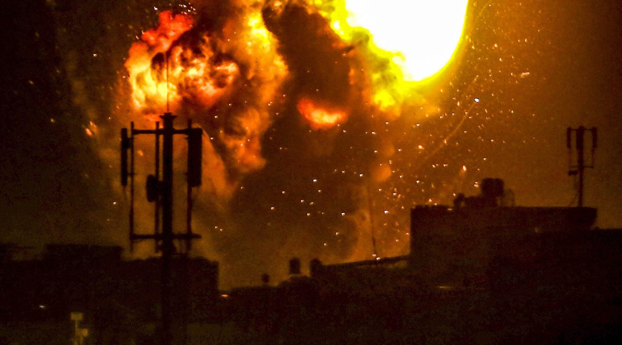 Israel Defense Forces strikes cause an explosion in Khan Yunes in the northern Gaza Strip on May 16, 2021. (Abed Rahim Khatib/FLASH90)
