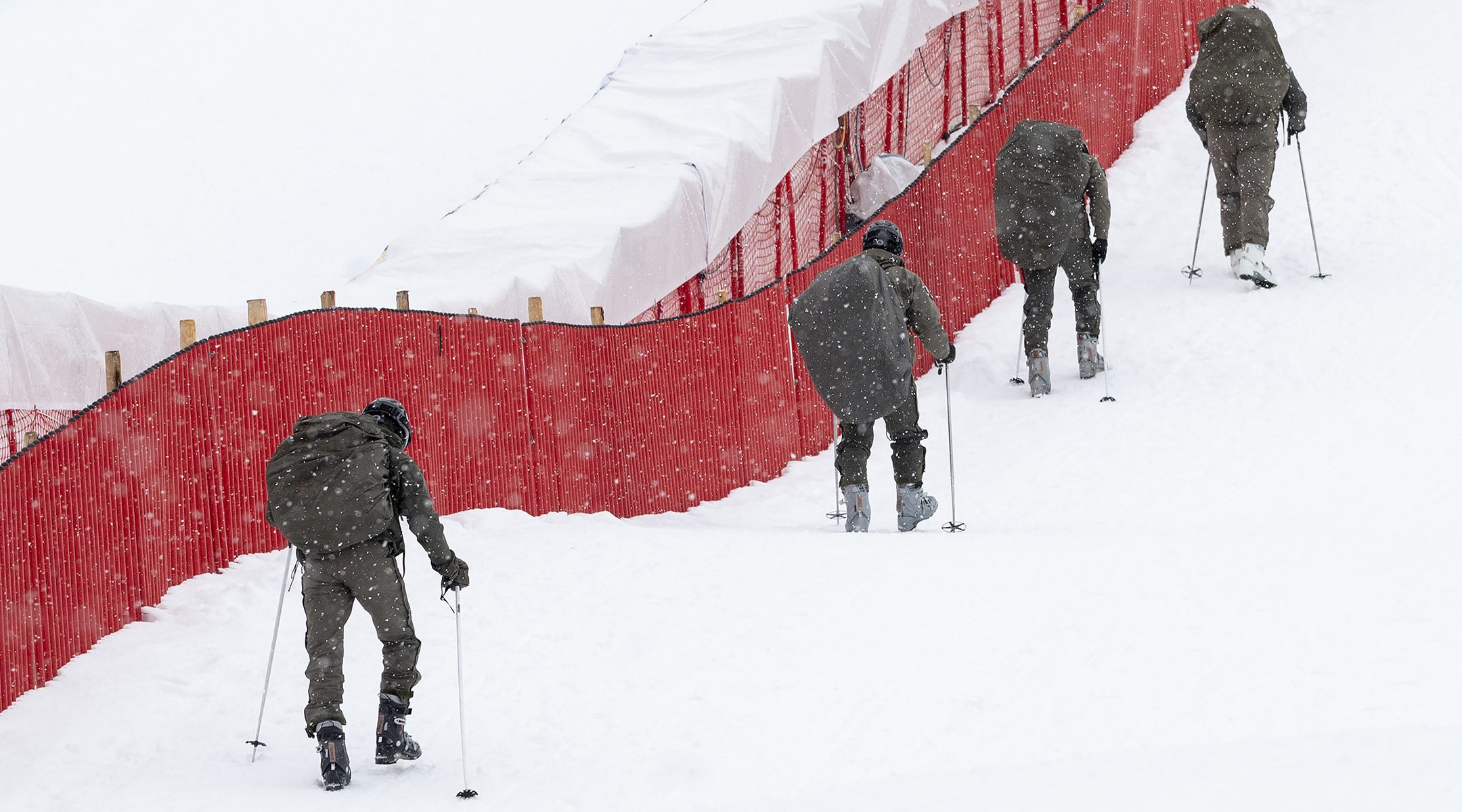 Soldiers train in Kitzbuehel, Austria on January 23, 2021. (Joe Klamar/AFP via Getty Images)