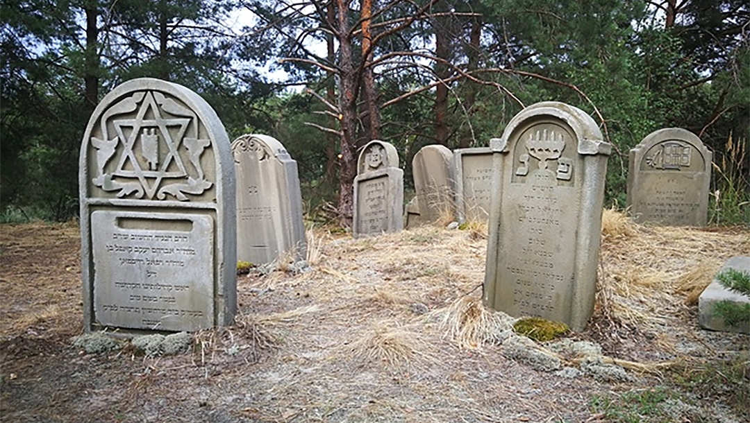 The polystyrene headstones on the set of the film "Shttl," a French-Ukrainian production about the Holocaust that is being filmed outside Kyiv, Ukraine in 2021. (KP/Star Media)