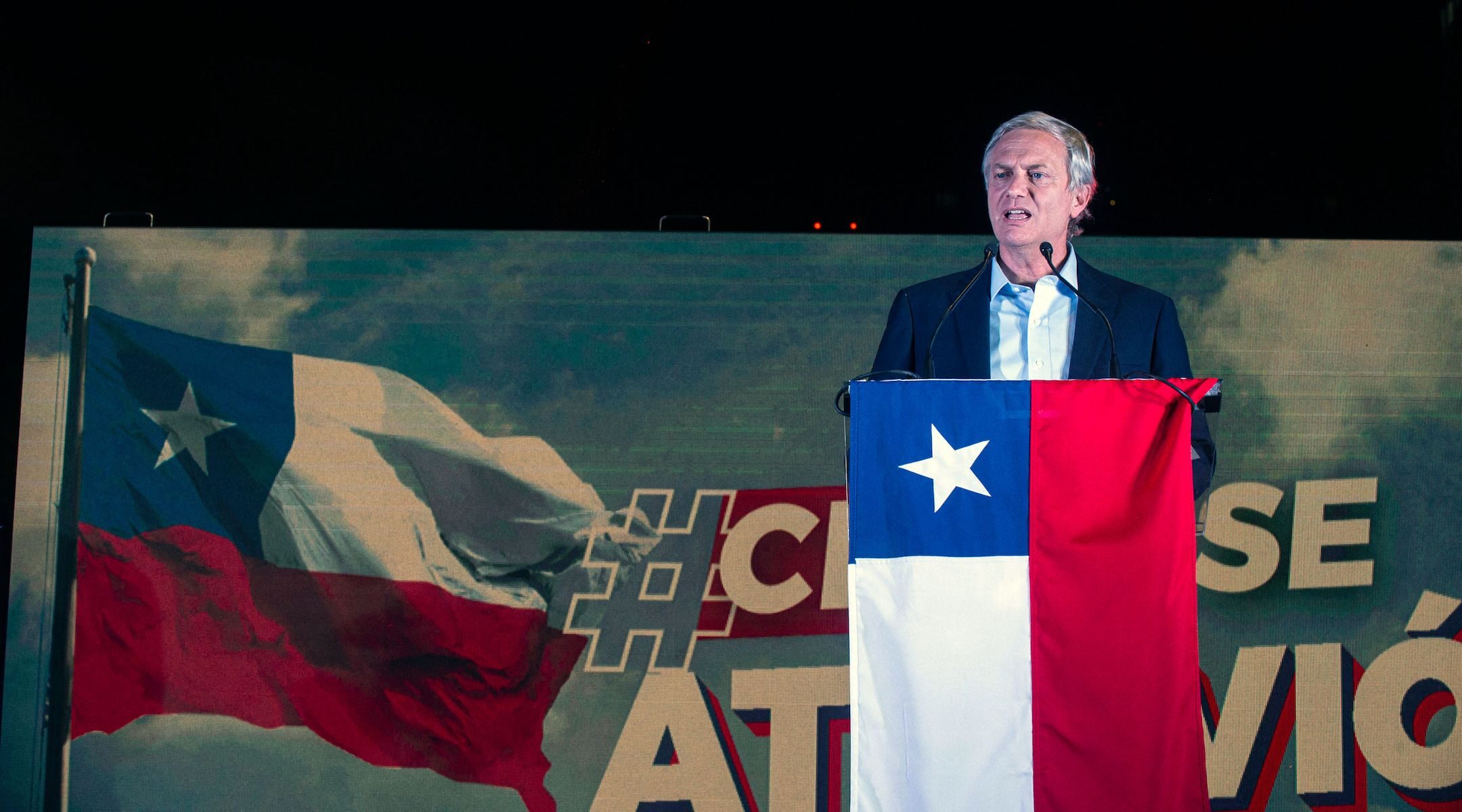 Chilean presidential candidate José Antonio Kast addresses supporters