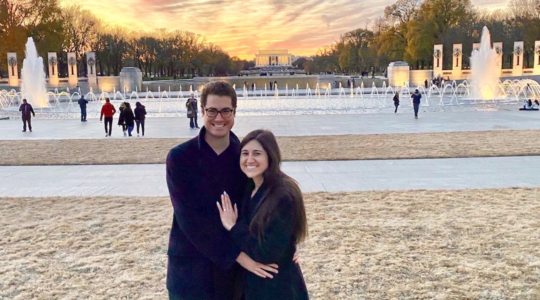 Joshua Fattal and Julie Rheinstrom became engaged at the Lincoln Memorial, Dec. 4, 2021. (Via Twitter)