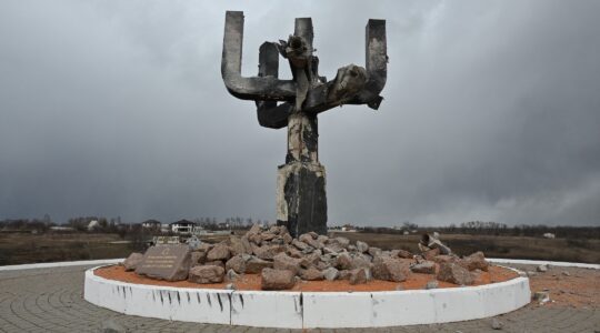 drobitsky yar memorial damaged