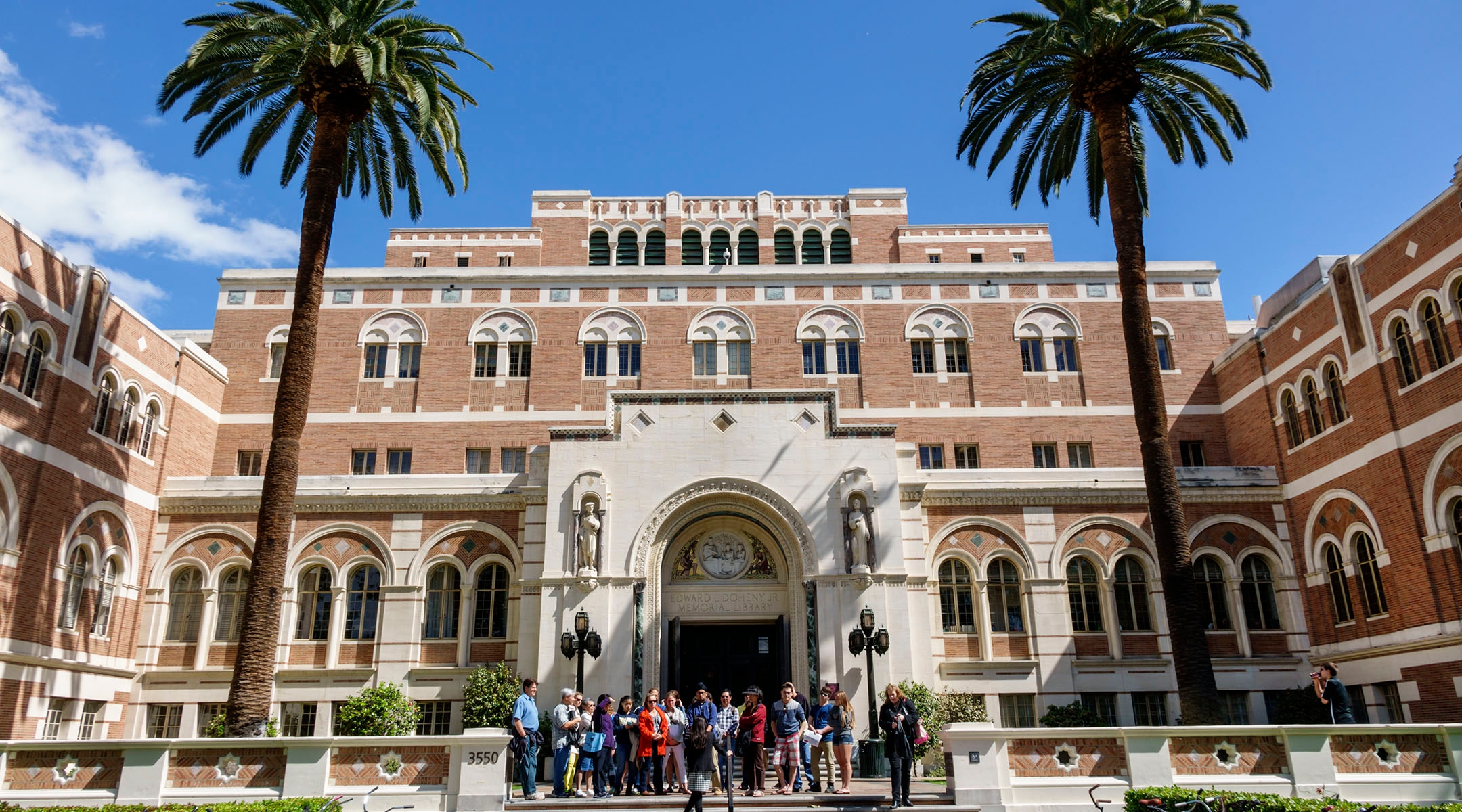 USC Shoah Foundation distances itself from pro-Palestinian valedictorian whose speech was canceled