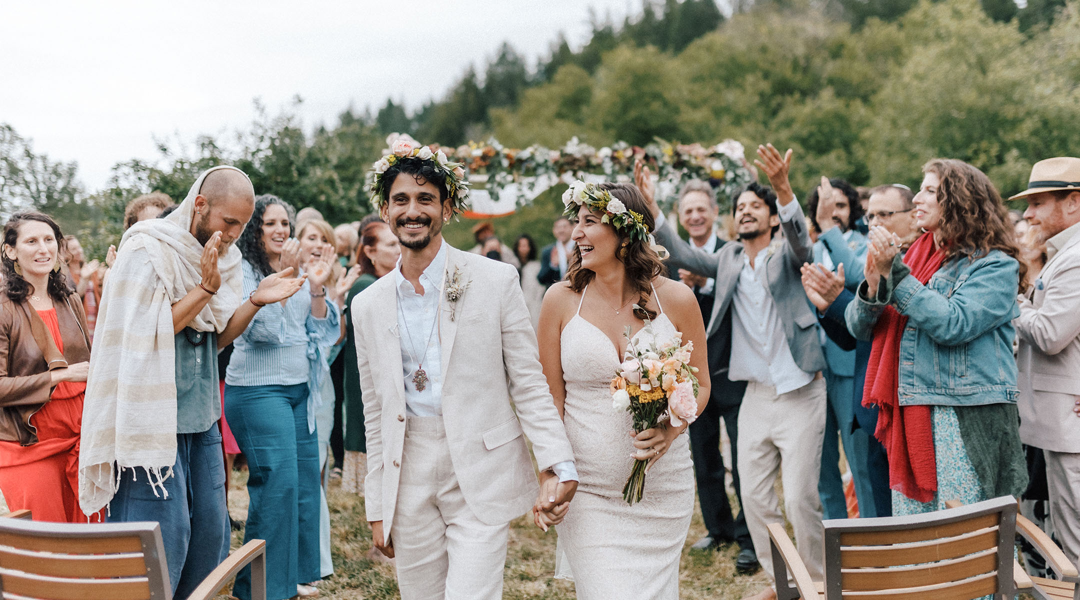 Their wilderness-inspired Jewish wedding featured an animal-skin ketubah and ‘first fruits’ altar