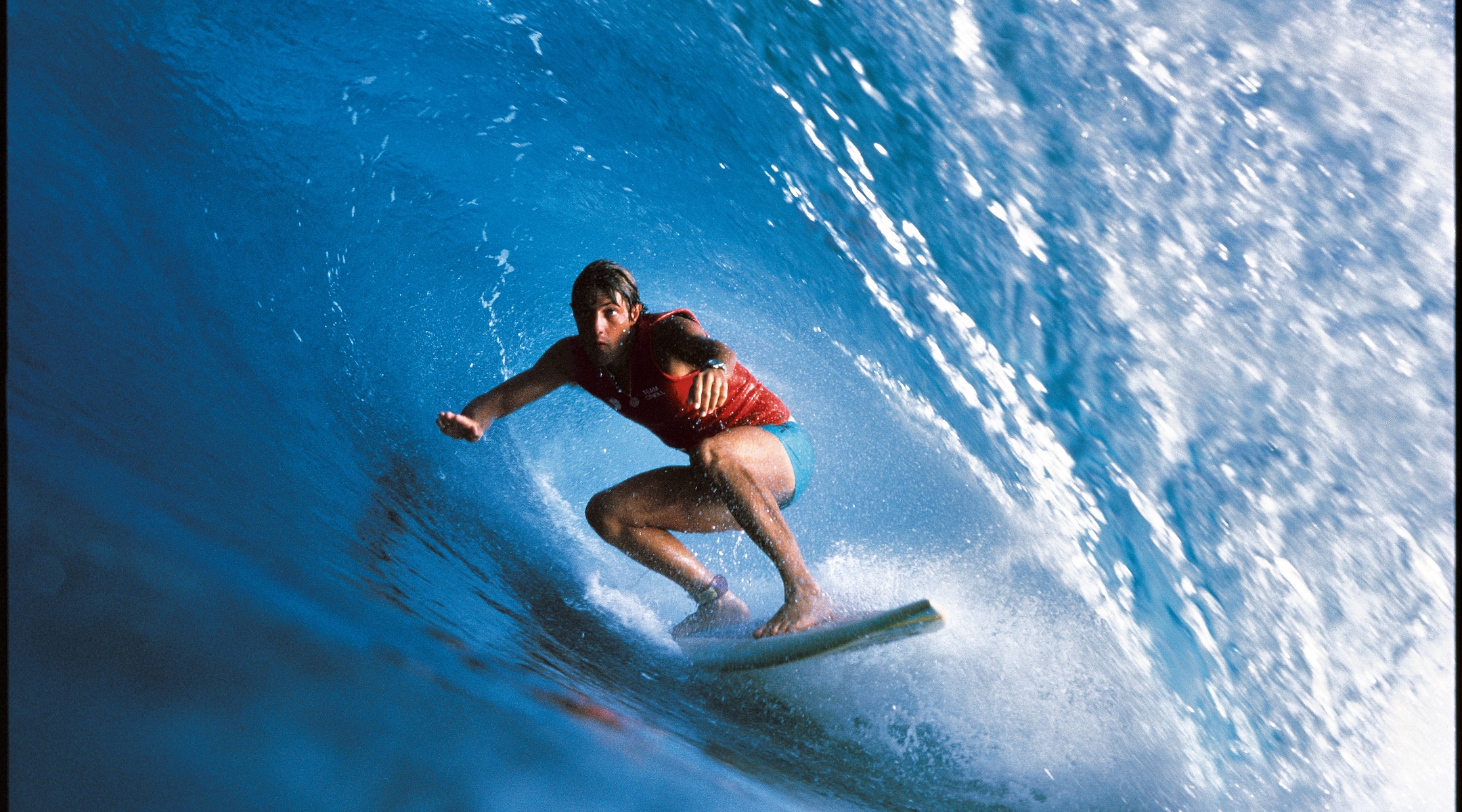 Shaun Tomson surfing