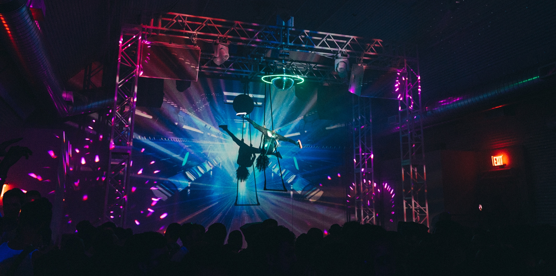 Silo Brooklyn Aerialist