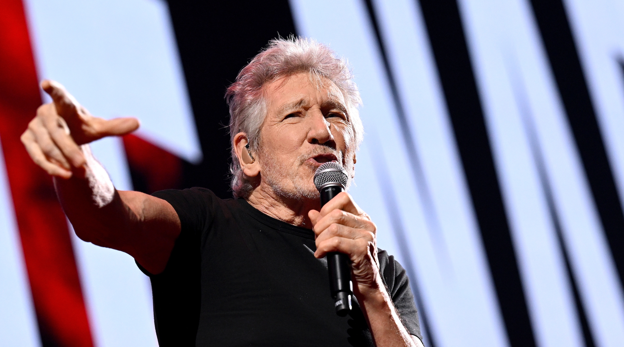 Roger Waters uses Anne Frank’s name at German concerts, prompting calls for punishment from Jewish groups