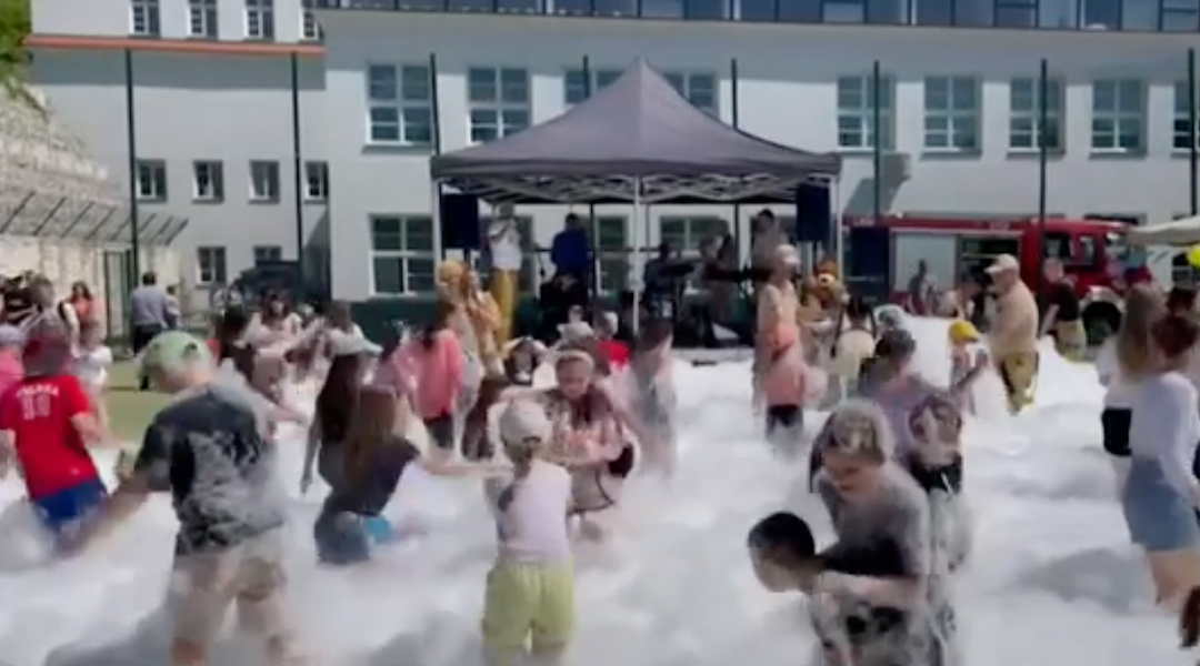 Polish city throws children’s bubble party on top of Jewish graves – Jewish Telegraphic Agency