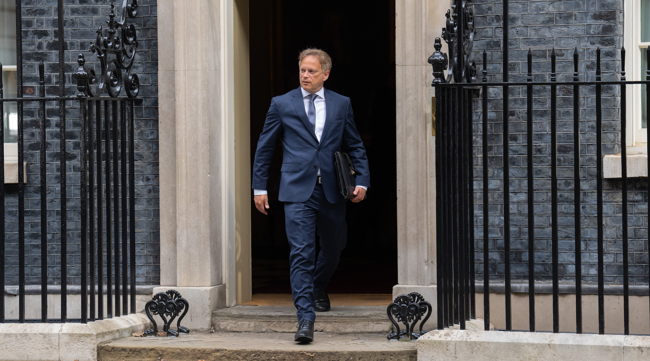 Grant Shapps leaves 10 Downing Street