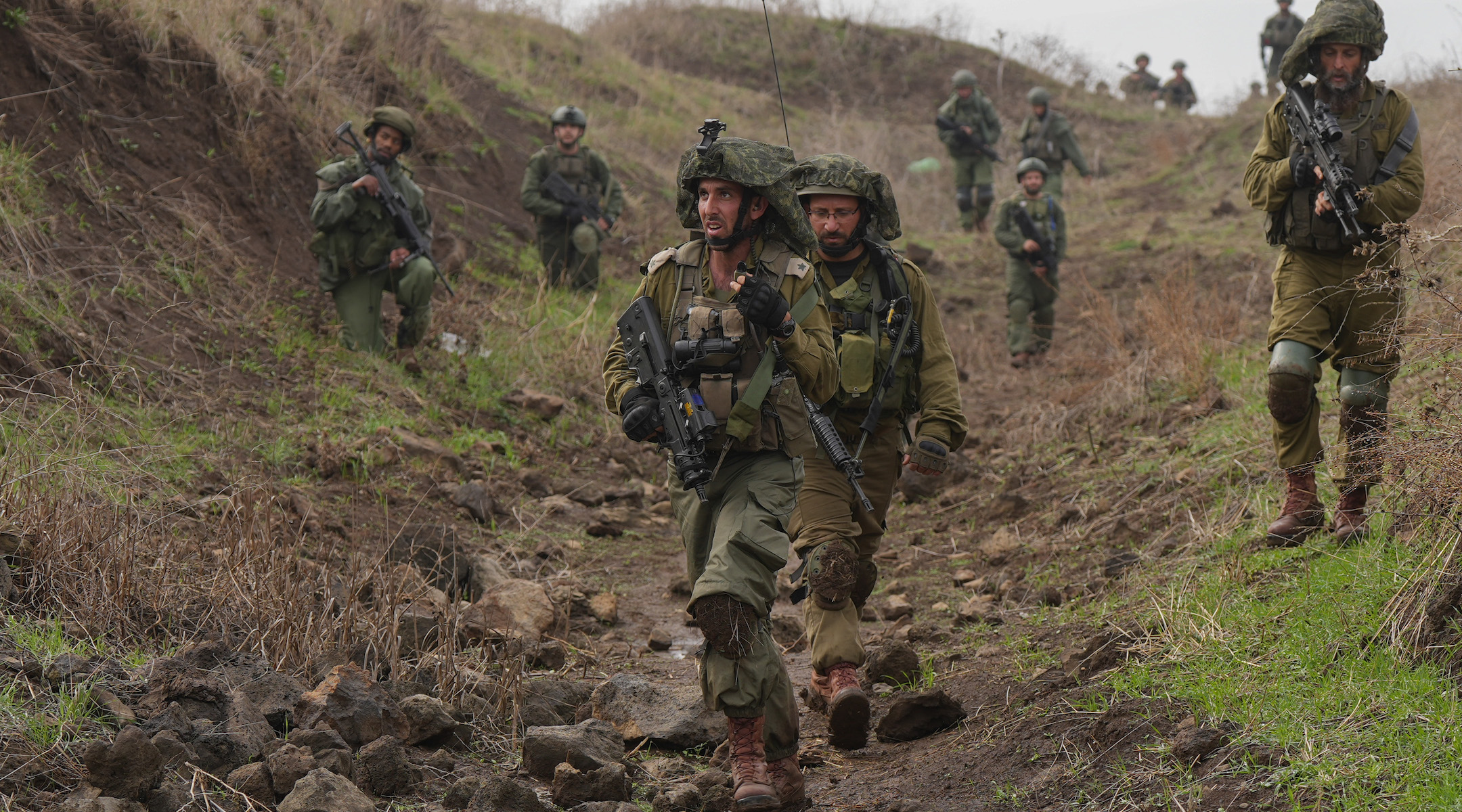 Israeli reserve soldiers take part in a war drill in the Golan Heights near Israel's border with Lebanon on December 7, 2023. (Ayal Margolin/Flash90)