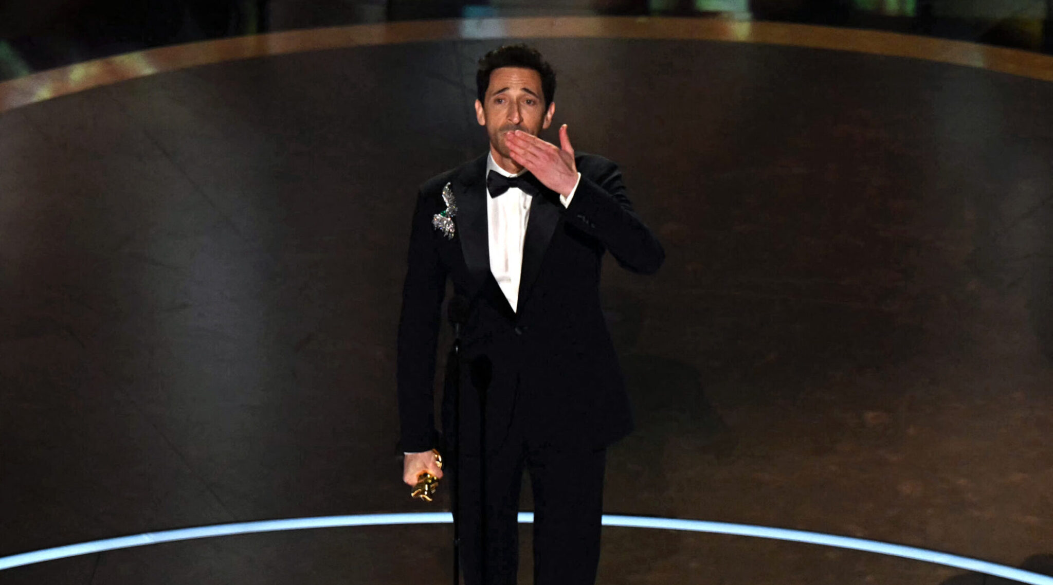 Adrien Brody wins best actor Oscar for 