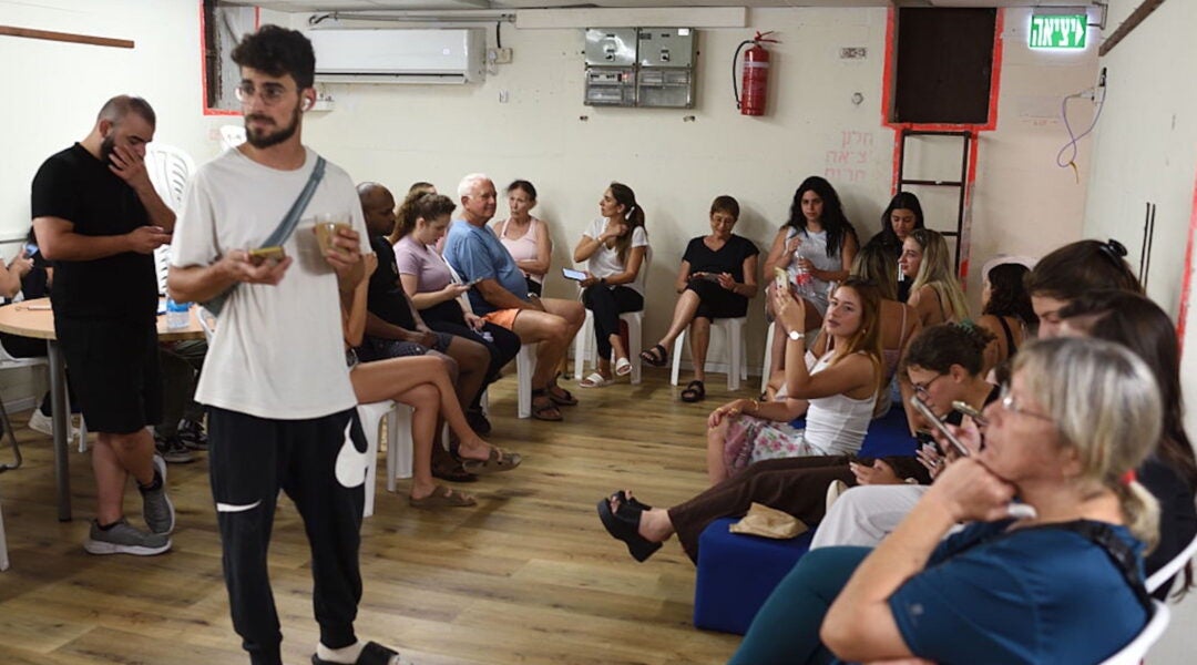 Israeli students in a bomb shelter
