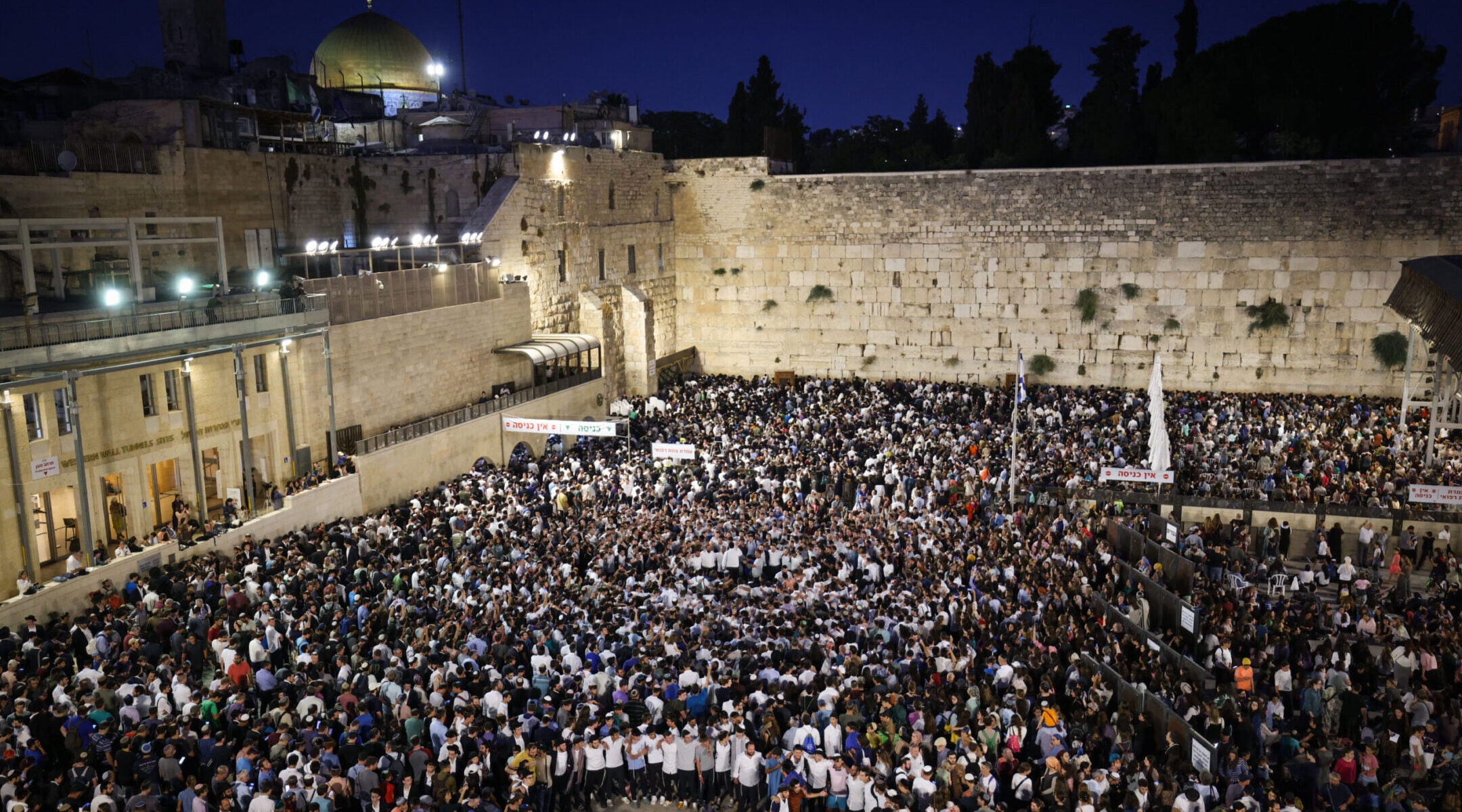 Israelis lament their divides, and cling to them, as they mark a holiday commemorating the toll of disunity