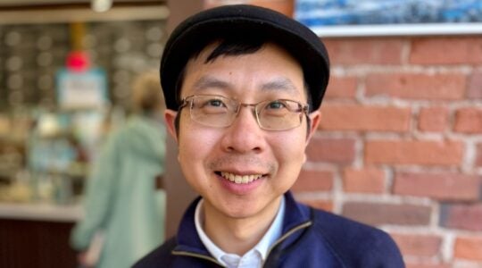Leo Hu.